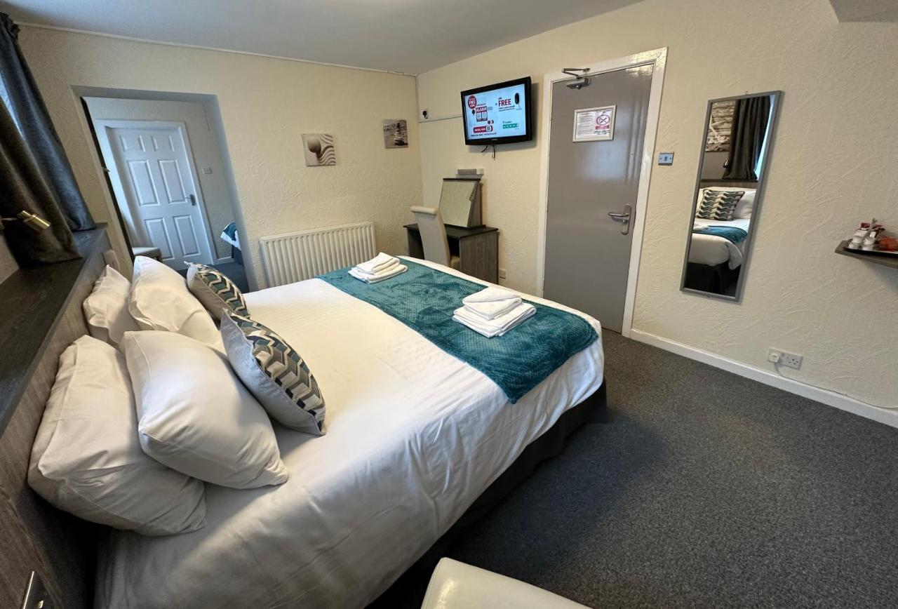 The Port Hotel Portrush Zewnętrze zdjęcie